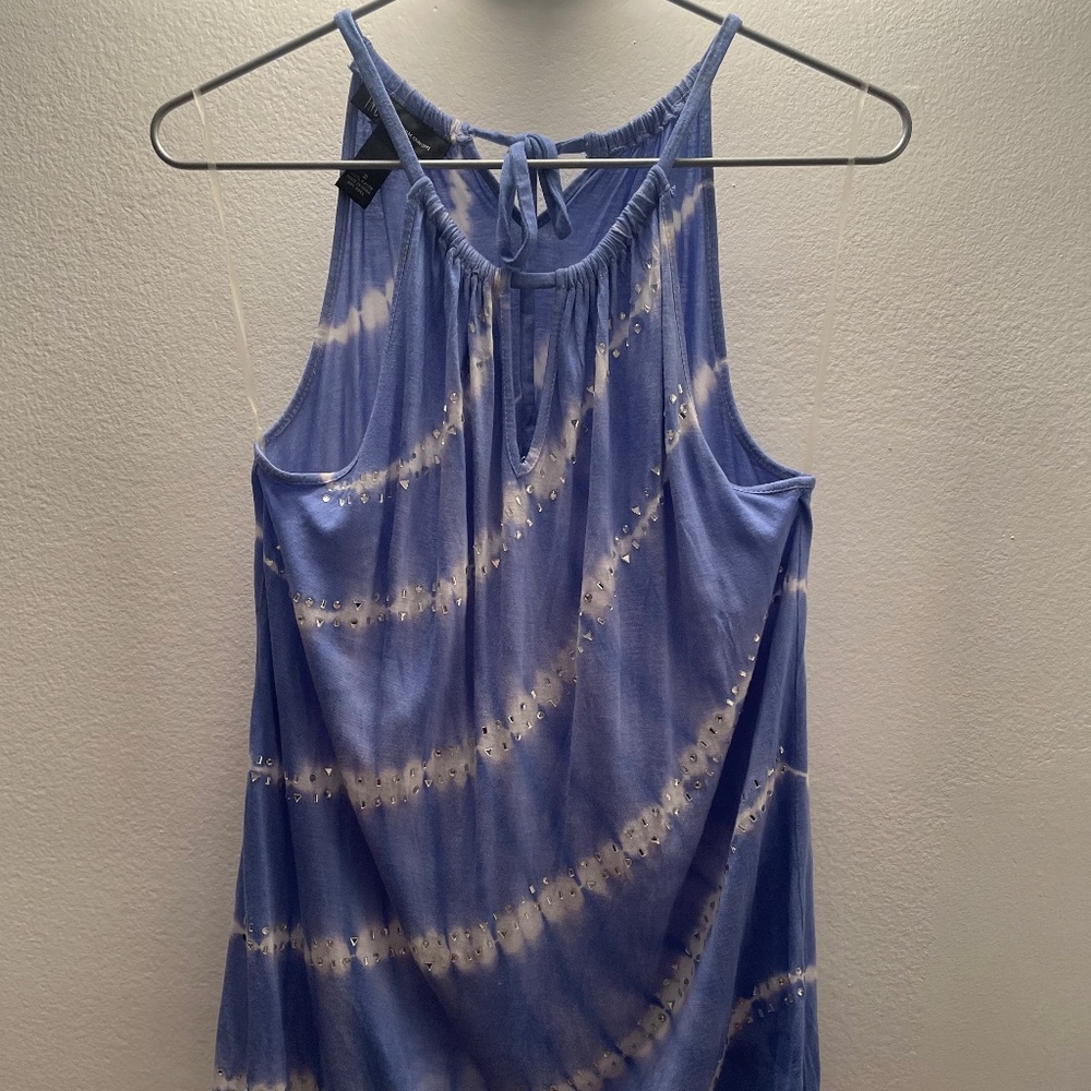 INC sleevles halter top